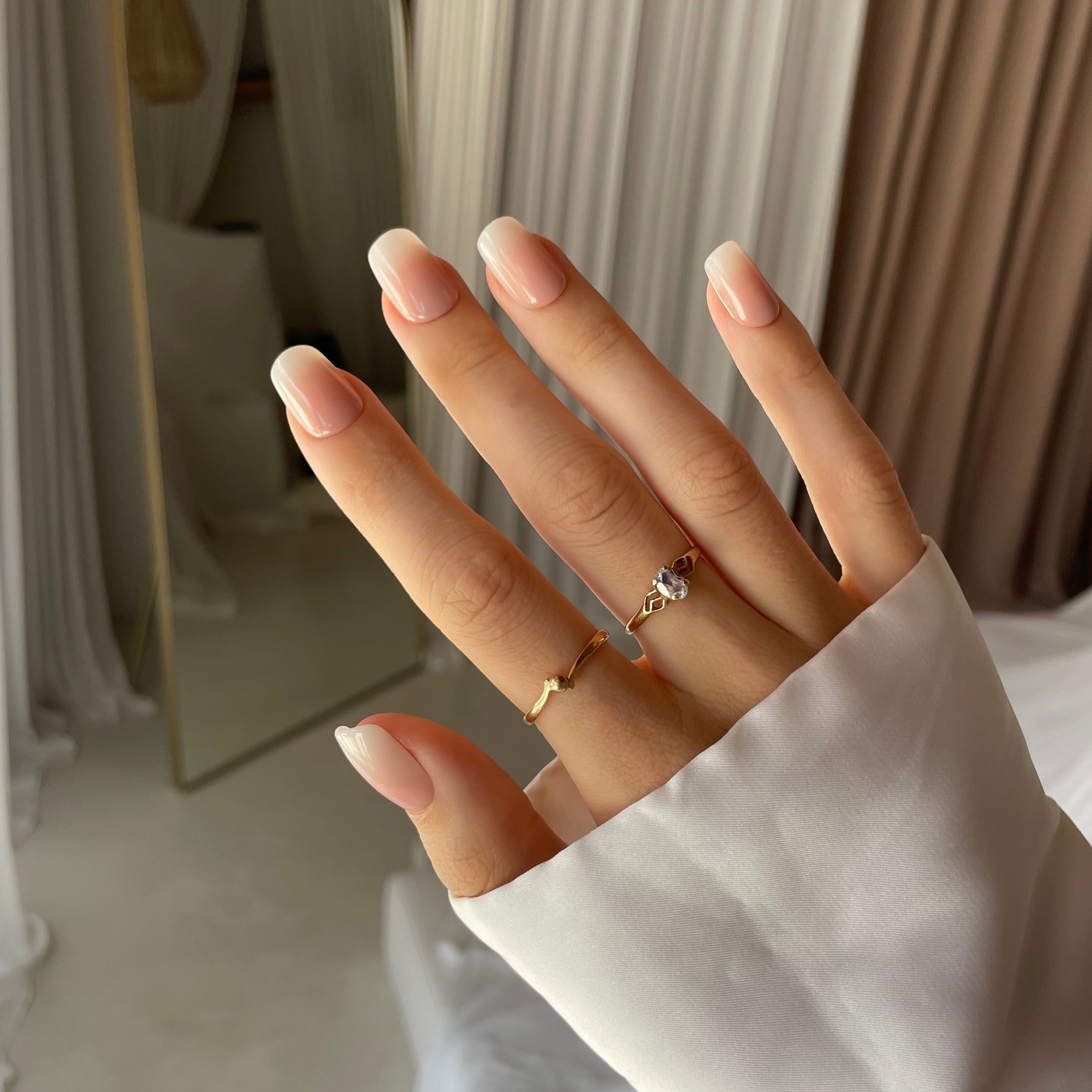 Reusable press-on nails ombre french nails