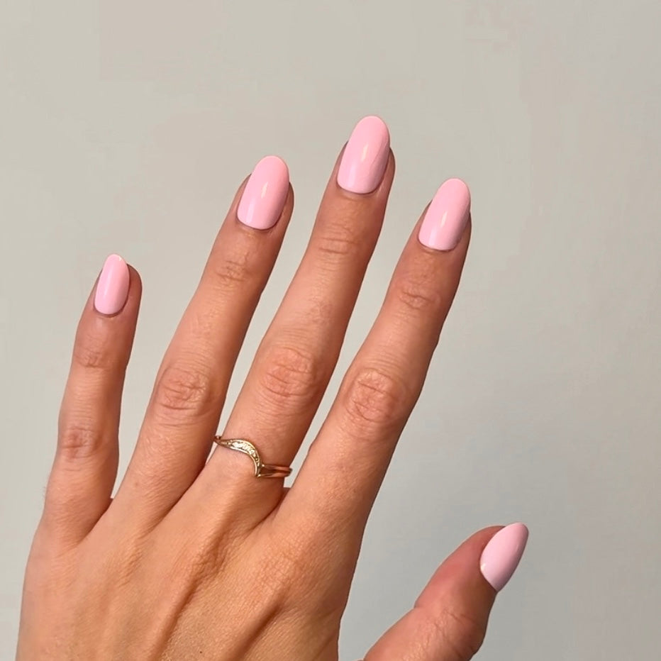 Reusable press-on nails baby pink